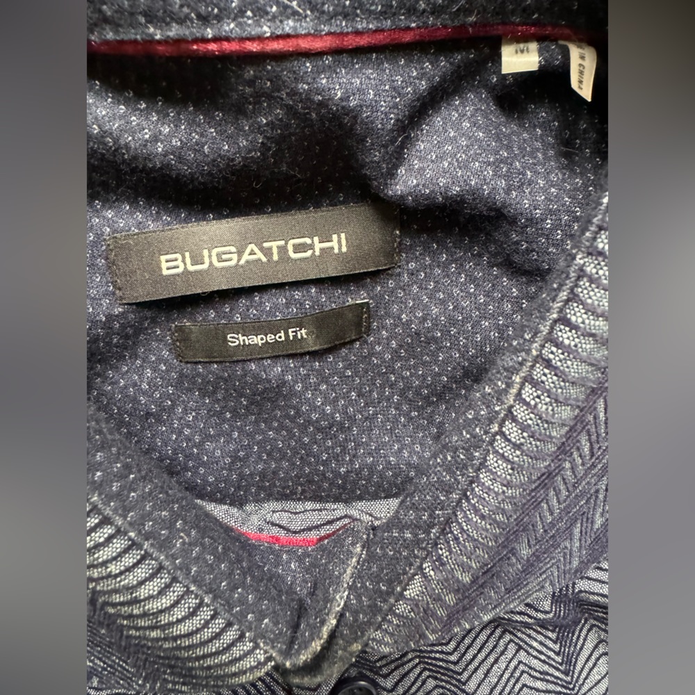 Men’s Bugatchi Button Down. Size Medium, excellen… - image 3